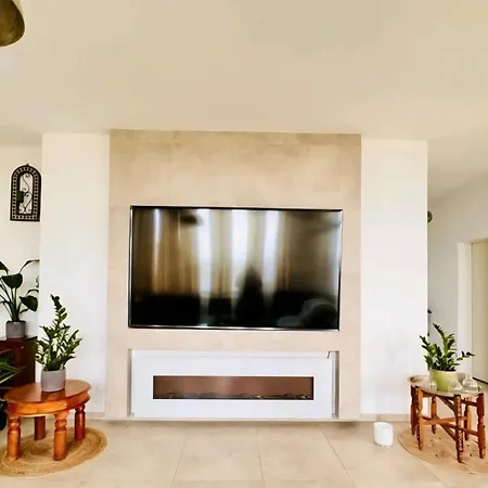 Rheinpanorama Penthouse Duesseldorf דירה