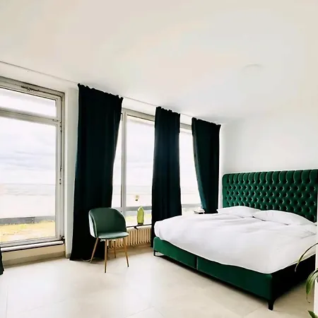 Rheinpanorama Penthouse Duesseldorf * ניאוס