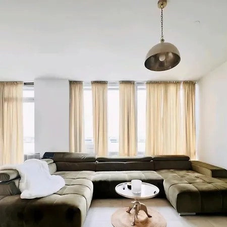 Rheinpanorama Penthouse Duesseldorf דירה *
