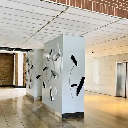 Rheinpanorama Penthouse Duesseldorf דירה